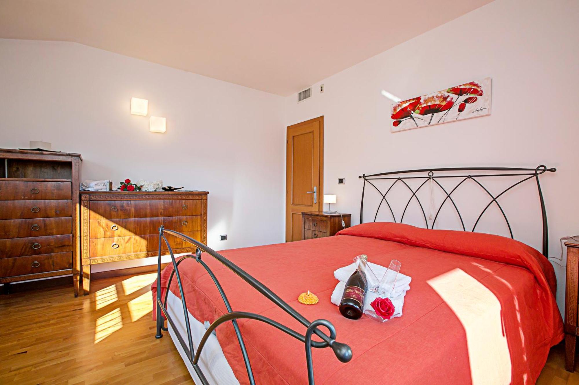 Paulie Apartment - Happy Rentals Riva del Garda Ngoại thất bức ảnh